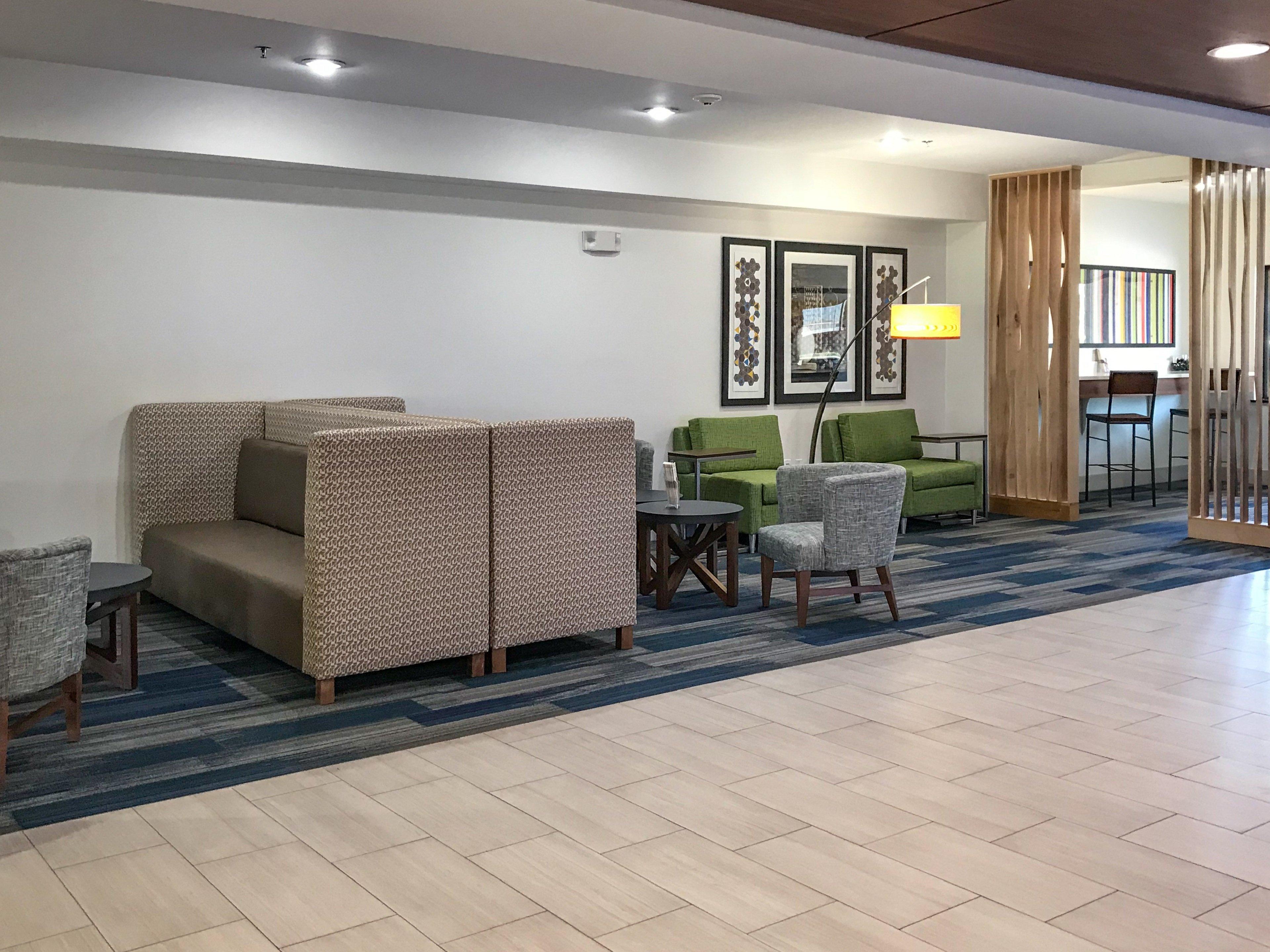 Holiday Inn Express & Suites Lubbock West By Ihg Exterior foto