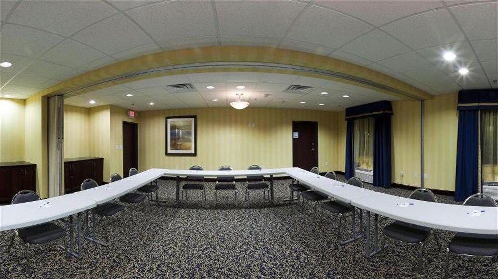 Holiday Inn Express & Suites Lubbock West By Ihg Exterior foto
