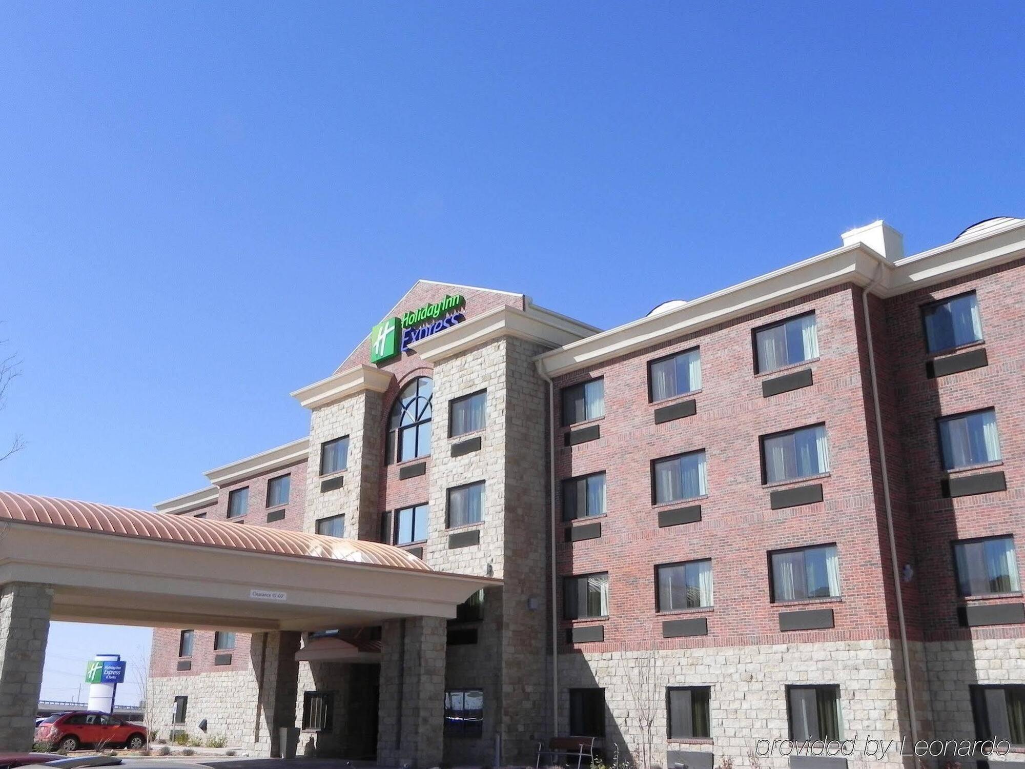 Holiday Inn Express & Suites Lubbock West By Ihg Exterior foto